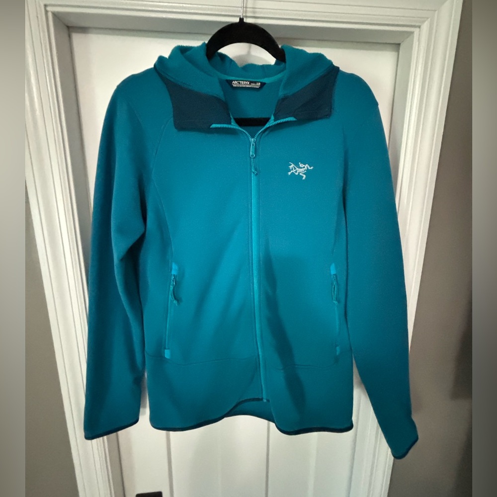 Women’s Arc’teryx fleece Size L